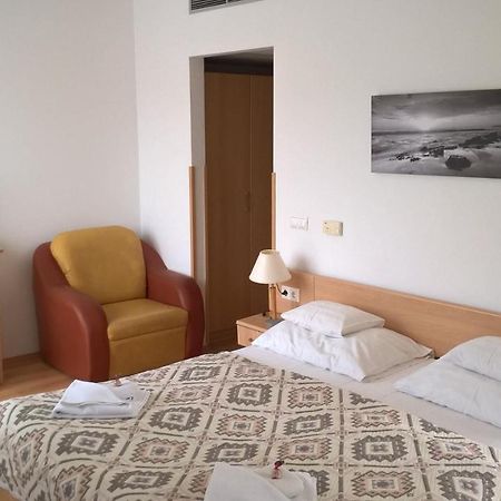Lilla Wellnessapartman Залакарош Экстерьер фото